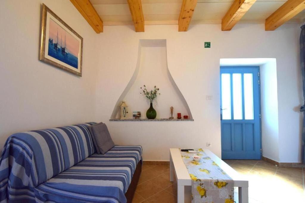 Apartments Insula Insule - Rustic & Peaceful Skrbcici Экстерьер фото